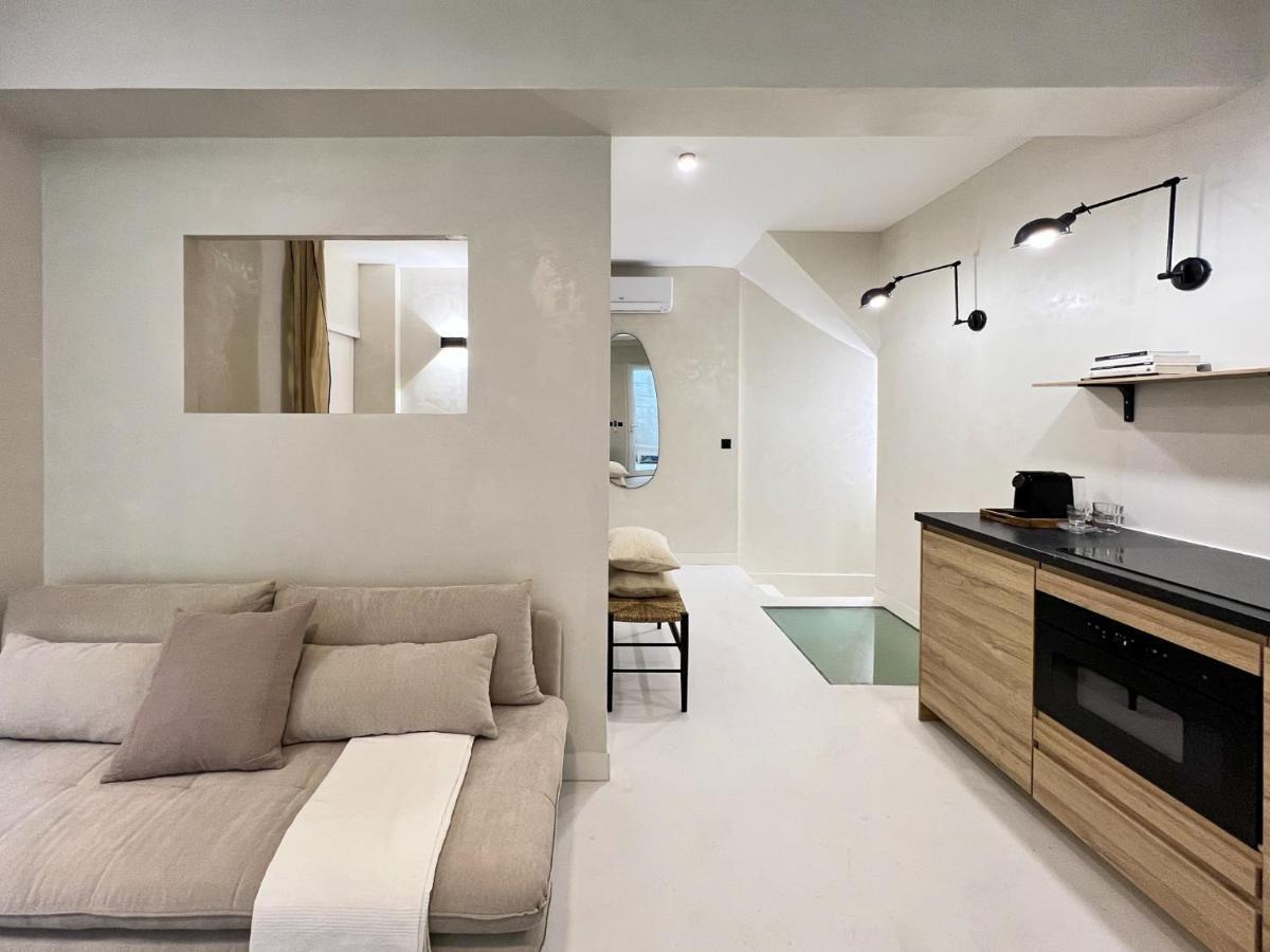 Superb Apartment Palais Royal Louvre Museum Free Netflix Paris Exteriör bild