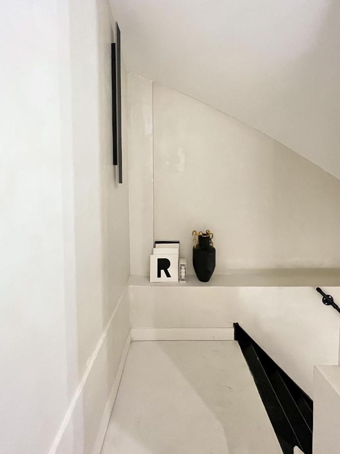 Superb Apartment Palais Royal Louvre Museum Free Netflix Paris Exteriör bild