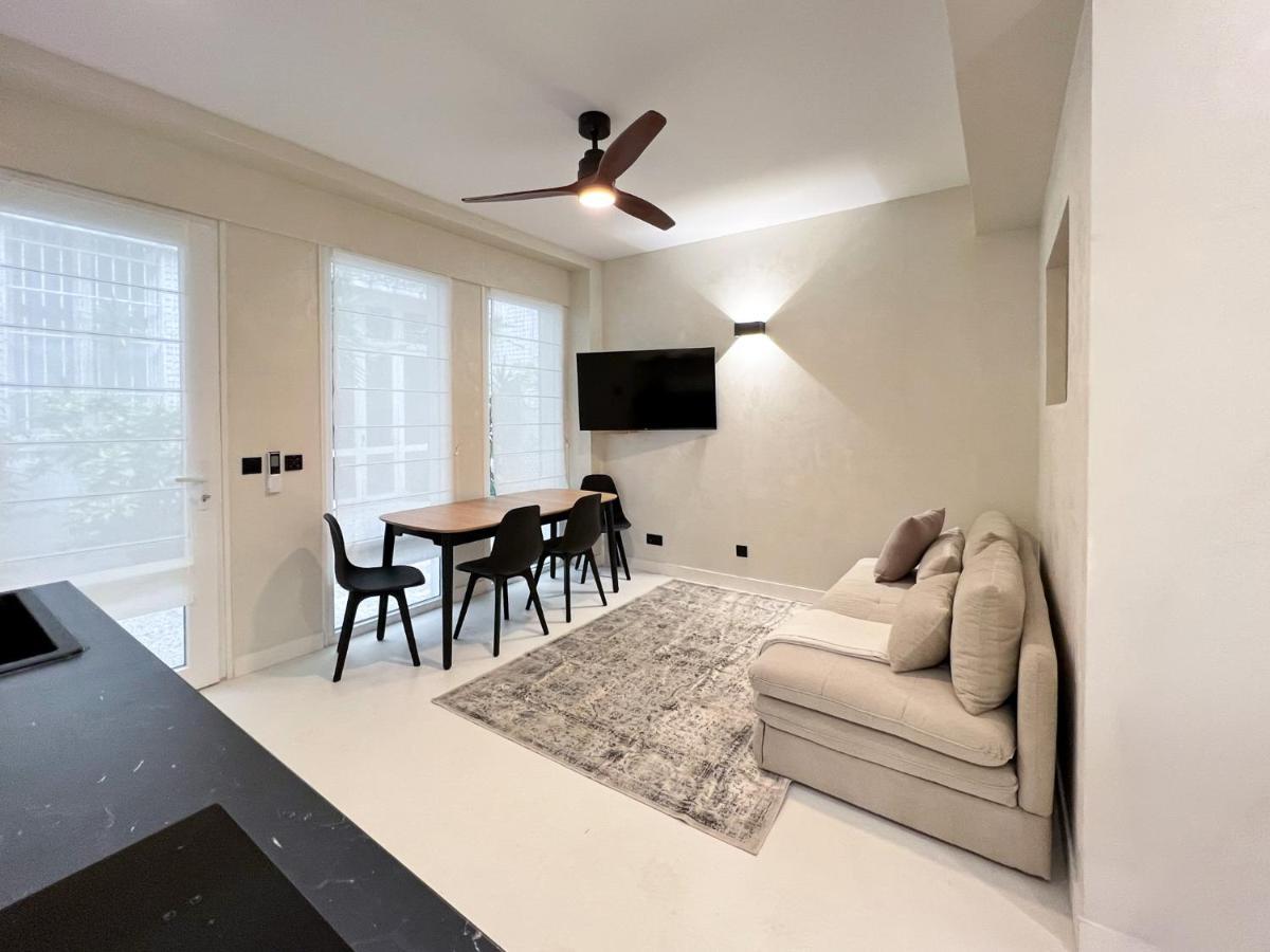 Superb Apartment Palais Royal Louvre Museum Free Netflix Paris Exteriör bild