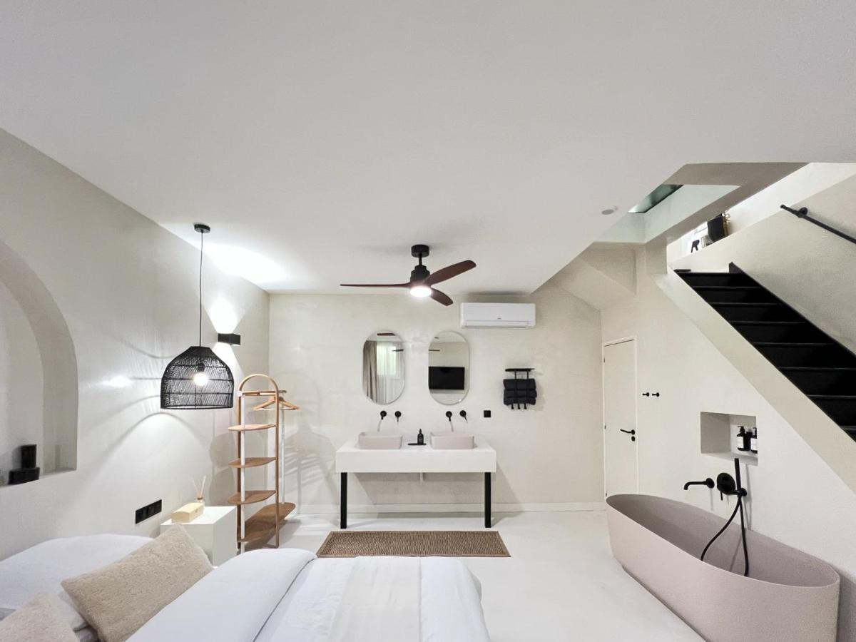 Superb Apartment Palais Royal Louvre Museum Free Netflix Paris Exteriör bild