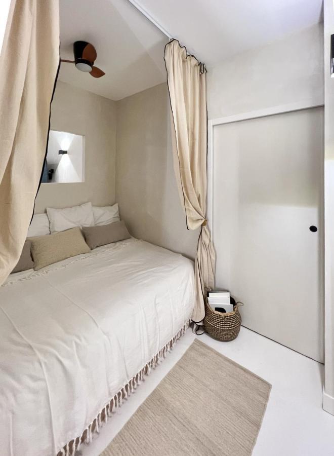 Superb Apartment Palais Royal Louvre Museum Free Netflix Paris Exteriör bild